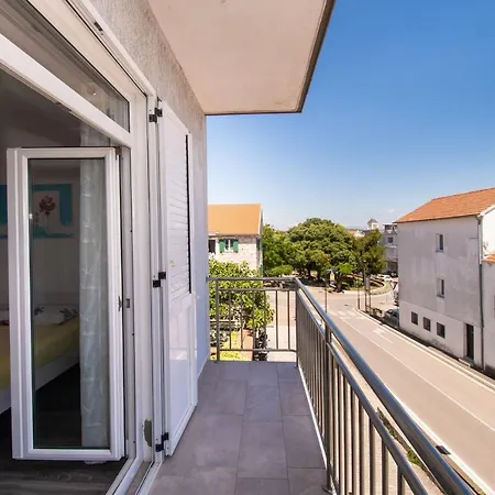 And Zoran Apartment *