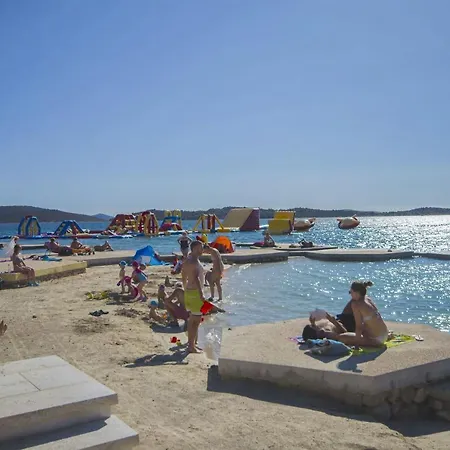 Apartman And Zoran Vodice