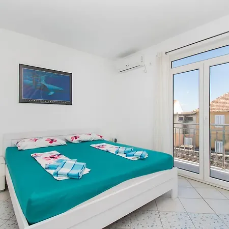 Apartment And Zoran Vodice