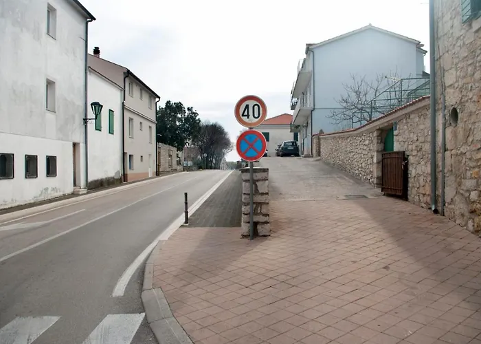 Διαμέρισμα And Zoran *