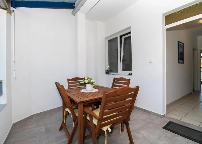 Apartmán And Zoran Vodice